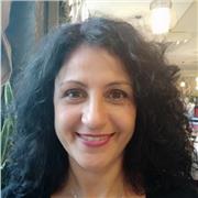 Ex insegnante di ragioneria ora responsabile contabile impartisce lezioni private a studenti, ore serali